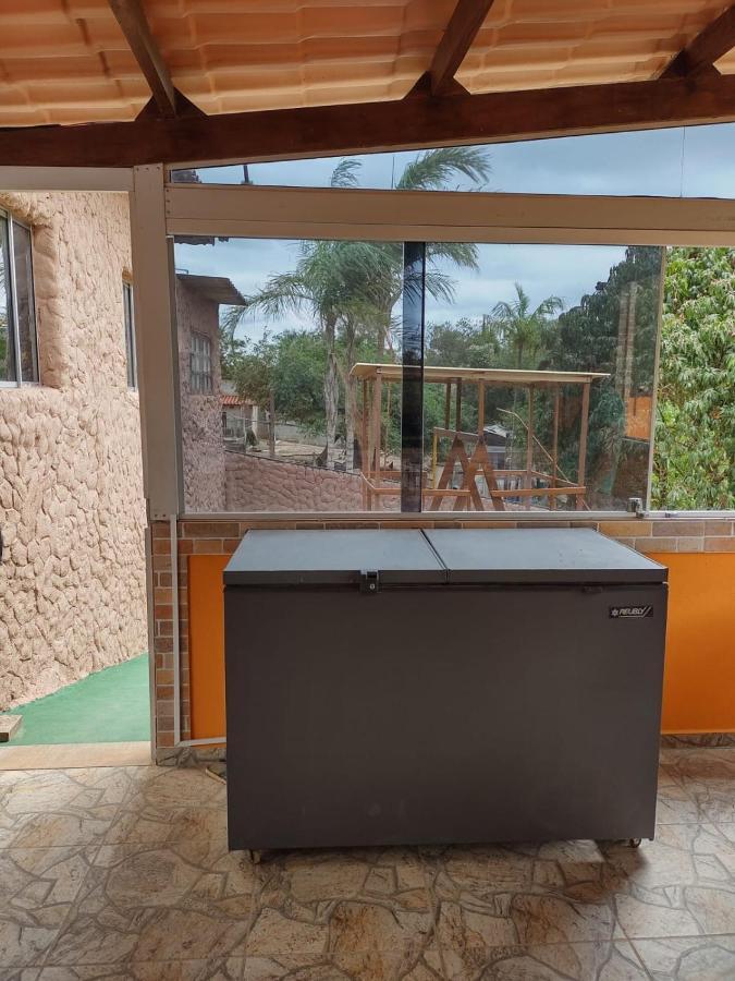 Chacara Bella Vida Com Piscina Churrasqueira Salao De Festas Fogao A Lenha Quadra อาราซาริกัวมา ภายนอก รูปภาพ