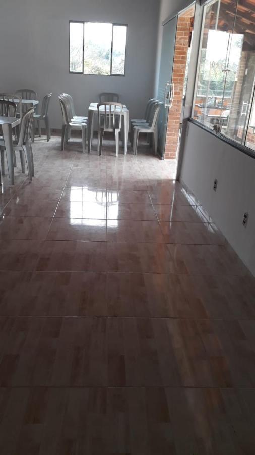 Chacara Bella Vida Com Piscina Churrasqueira Salao De Festas Fogao A Lenha Quadra อาราซาริกัวมา ภายนอก รูปภาพ
